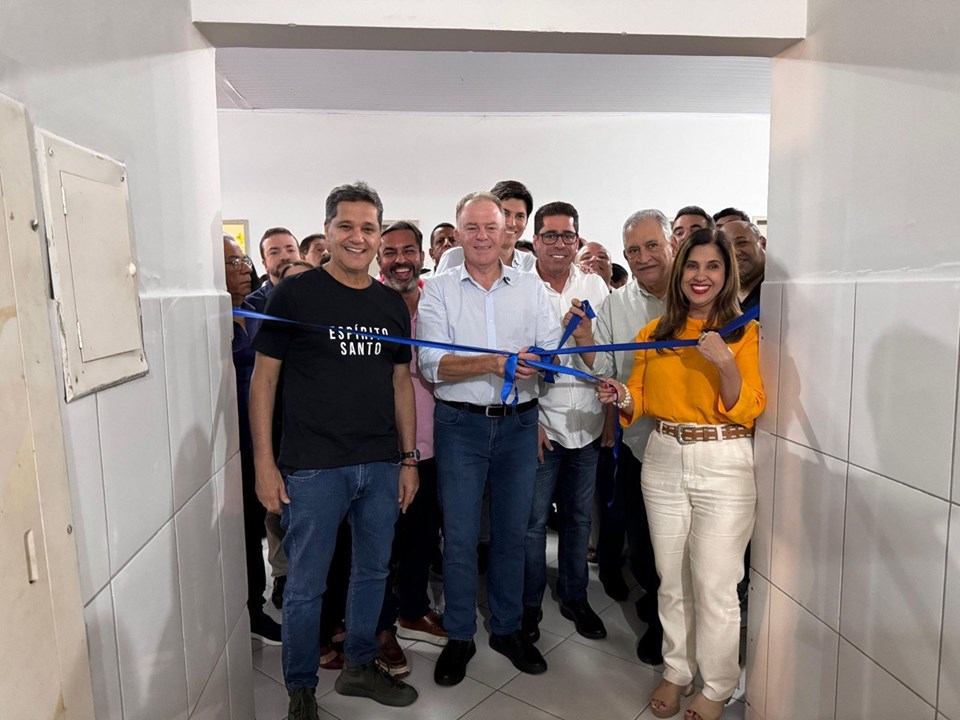 Leia mais sobre o artigo Governo inaugura novo serviço de oftalmologia e oferta de cirurgias vasculares no norte capixaba