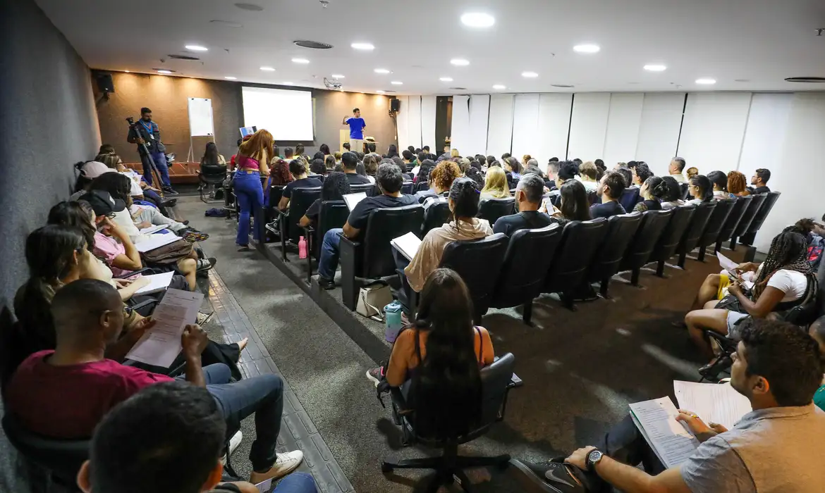Leia mais sobre o artigo CNU dos Professores: inscrições começam nesta segunda-feira