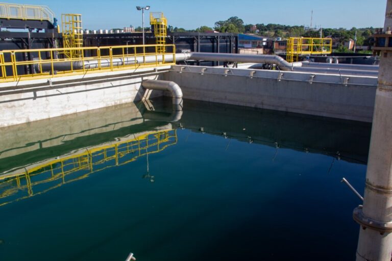Vitória conquista 1º lugar entre as capitais brasileiras em acesso à água tratada, segundo Ranking do Saneamento 2025