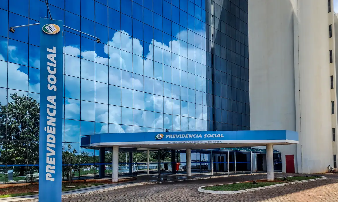 Leia mais sobre o artigo Vazamento de dados no INSS expõe 2,8 milhões de CPFs; 98% de falecidos