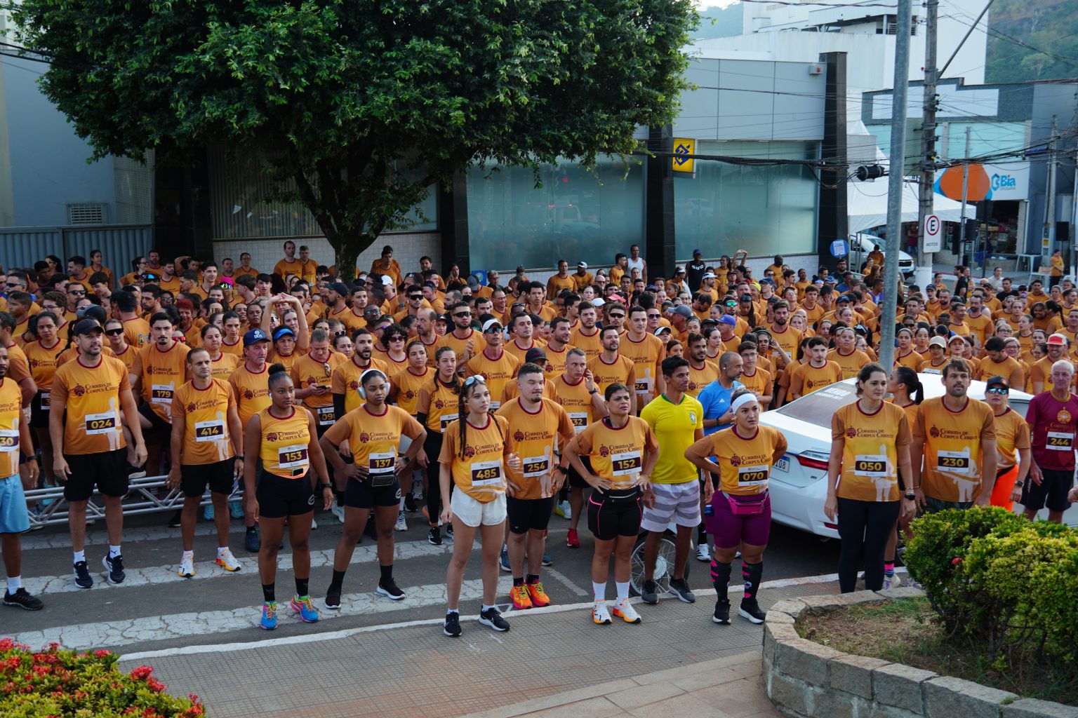 Leia mais sobre o artigo Sucesso total: 2ª Corrida de Corpus Christi une esporte e tradição pelas ruas de Castelo