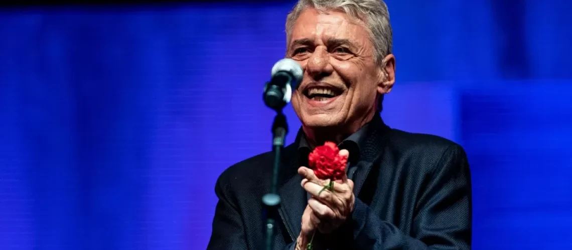 chico-buarque-que-competa-80-anos-nesta-quarta-19-durante-show-em-lisboa-em-2023.jpg